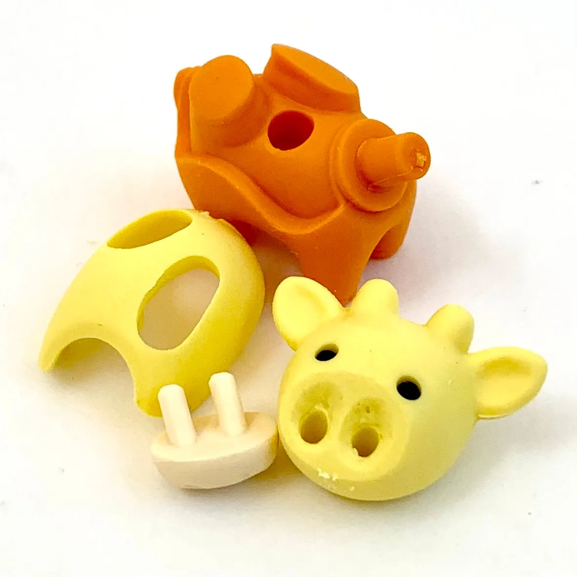 384541 IWAKO Colorz Cows -1 box of 5 Erasers