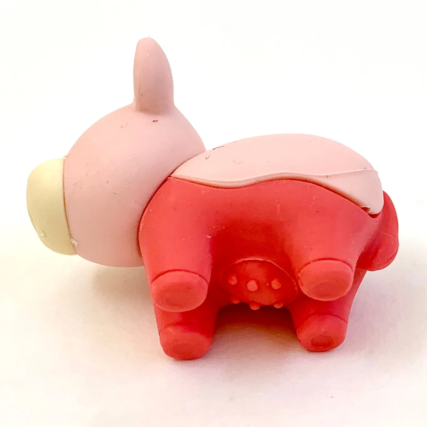 384541 IWAKO Colorz Cows -1 box of 5 Erasers