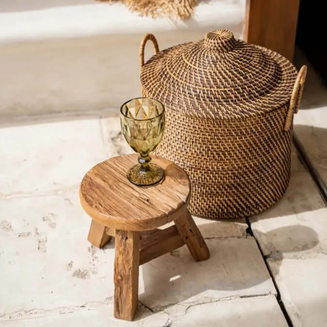 Colonial Basket with Handles