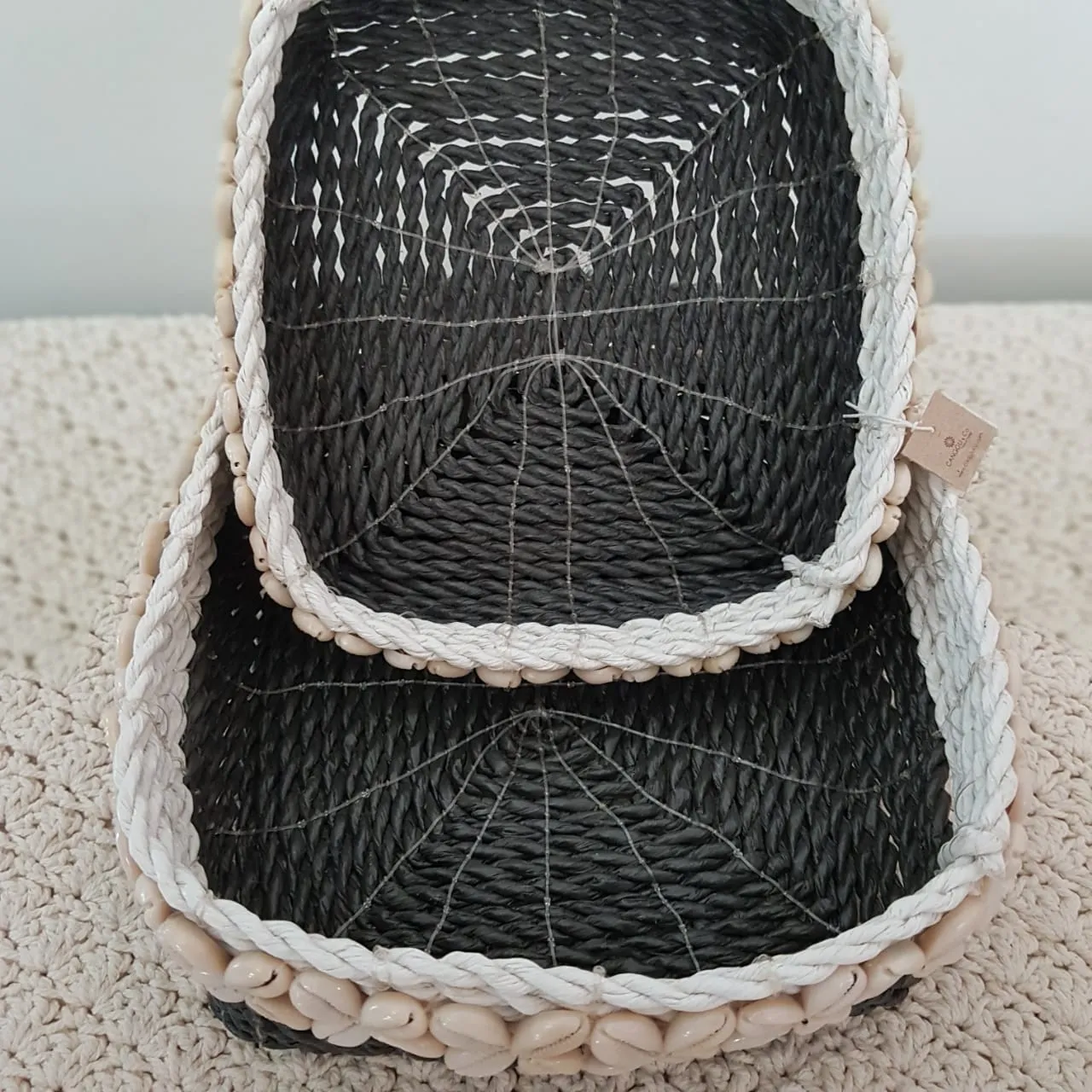 Set 2 Square Small Raffia Basket With Cowrie Shells