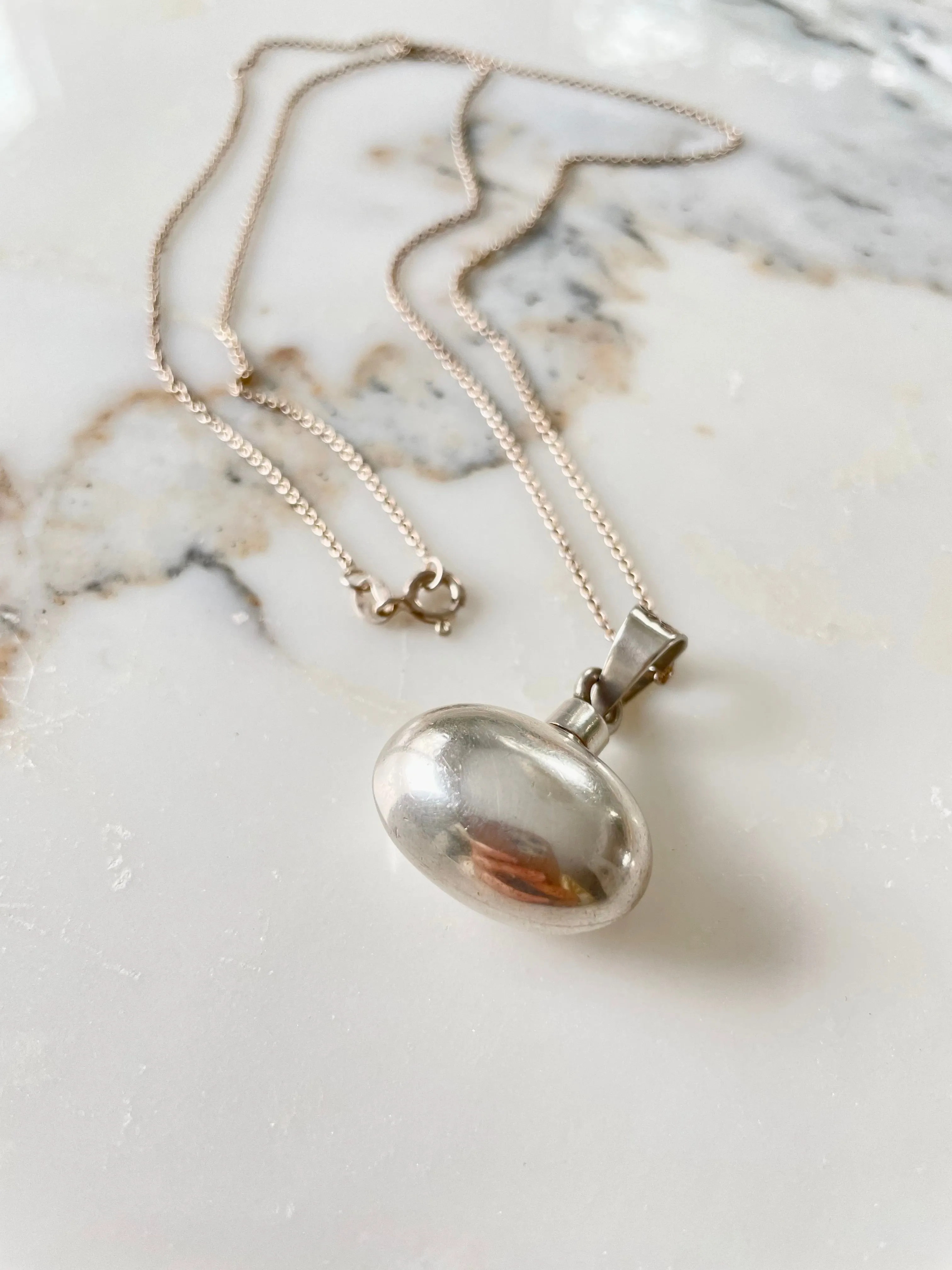 Sterling Silver Vinaigrette Necklace